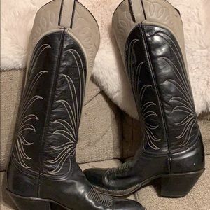 Stunning Tall Vintage Tony Lama Cowboy Boots